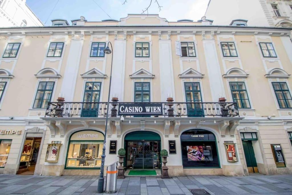 Design Apartment In The Centre Of Vienna Esterno foto
