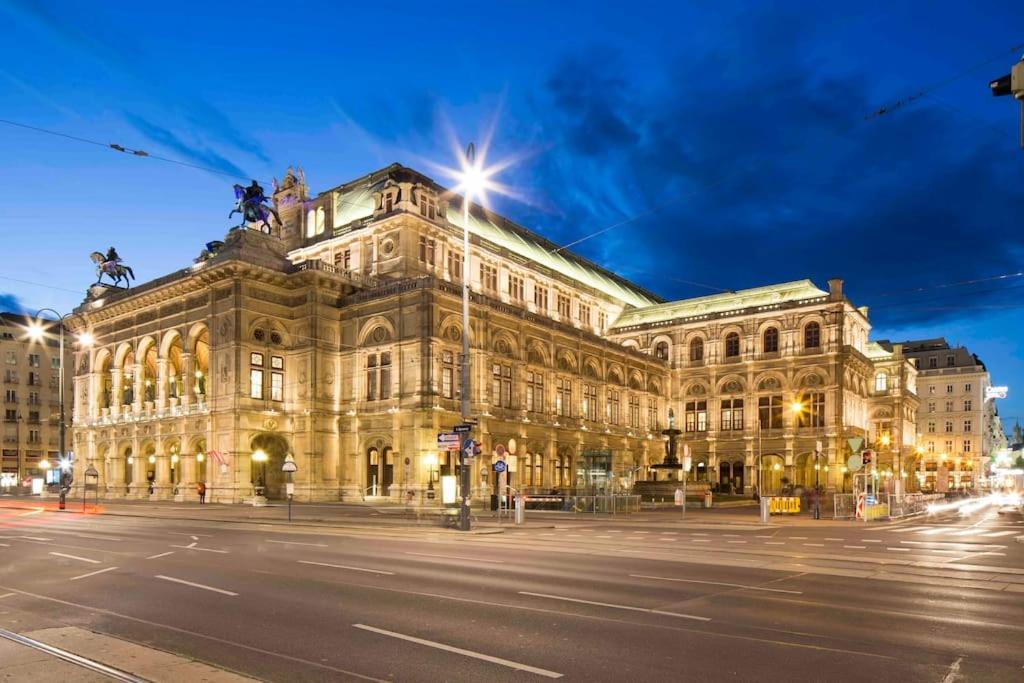 Design Apartment In The Centre Of Vienna Esterno foto