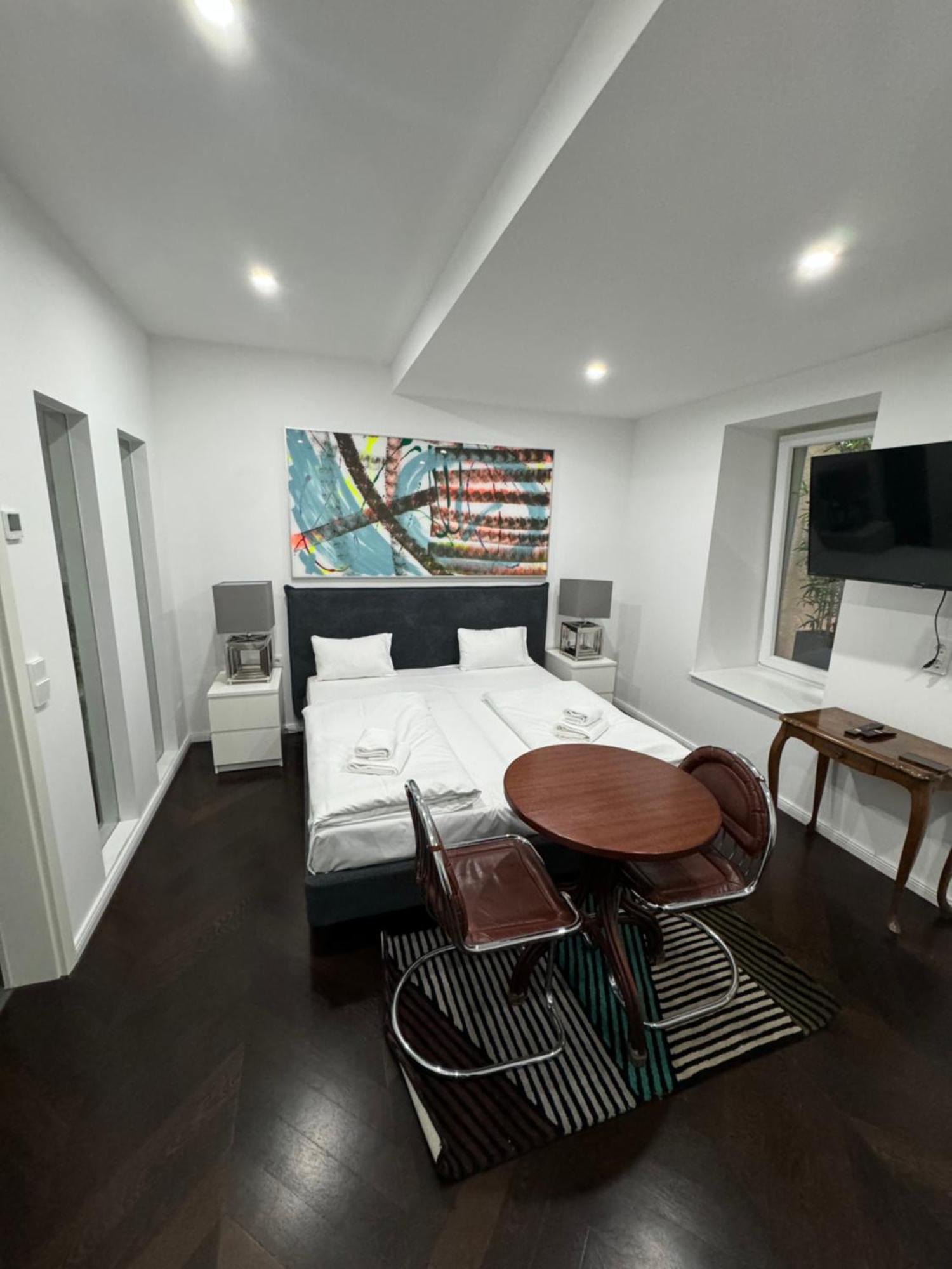Design Apartment In The Centre Of Vienna Esterno foto