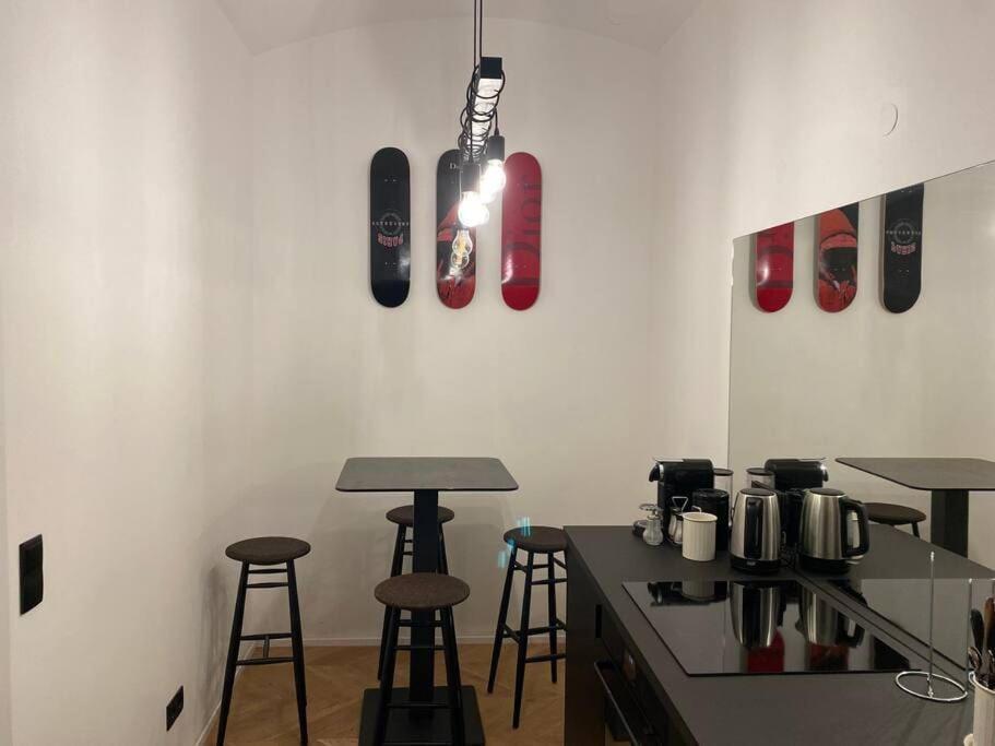 Design Apartment In The Centre Of Vienna Esterno foto